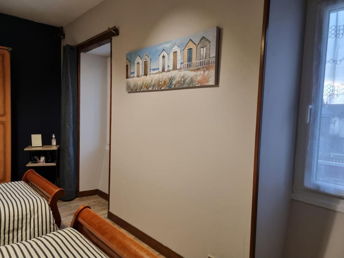 La Demeure De Cathy Panzió Saint-Lo Kültér fotó